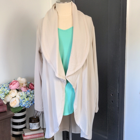 Mono B Fleece Lined Flowy Open Oatmeal Women's Cardigan - Picture 1 of 7
